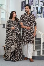 Rab Ne Banadi Jodi :- Couple Dress Lehenga Choli & Gent’s Kurta Pajama - Image 13